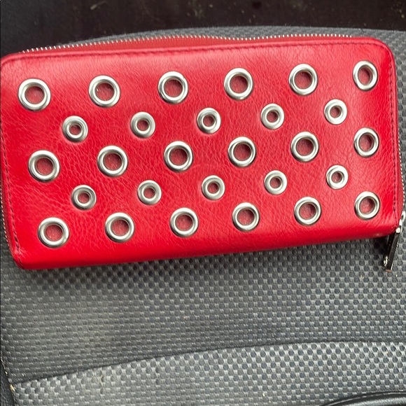 Fossil Red Wallet with Silver Accents - Picture 1 of 6